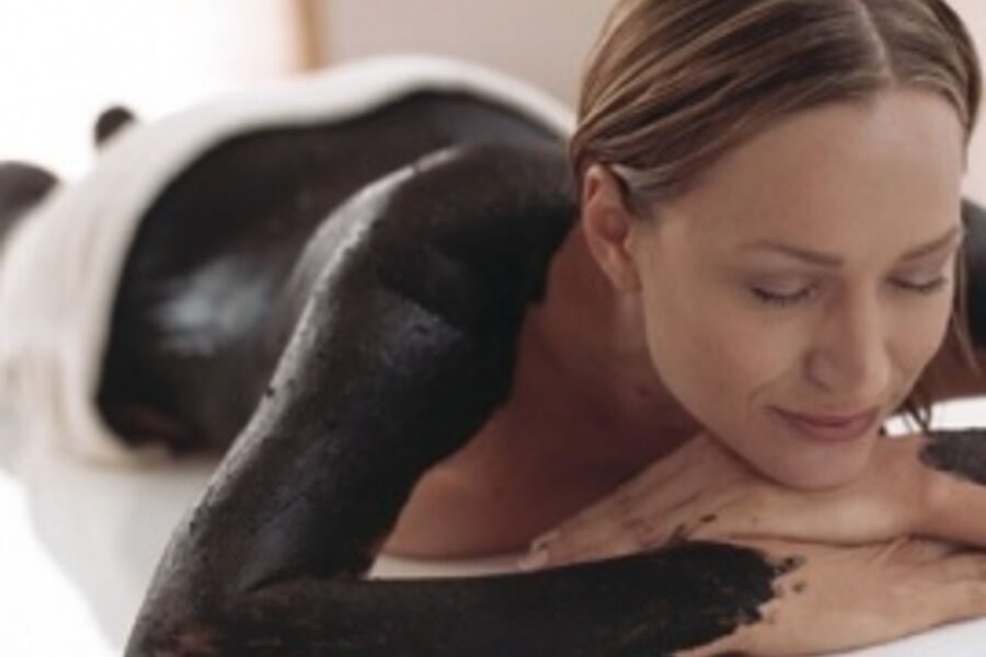 Black Baltic® Body Mud Wrap $85