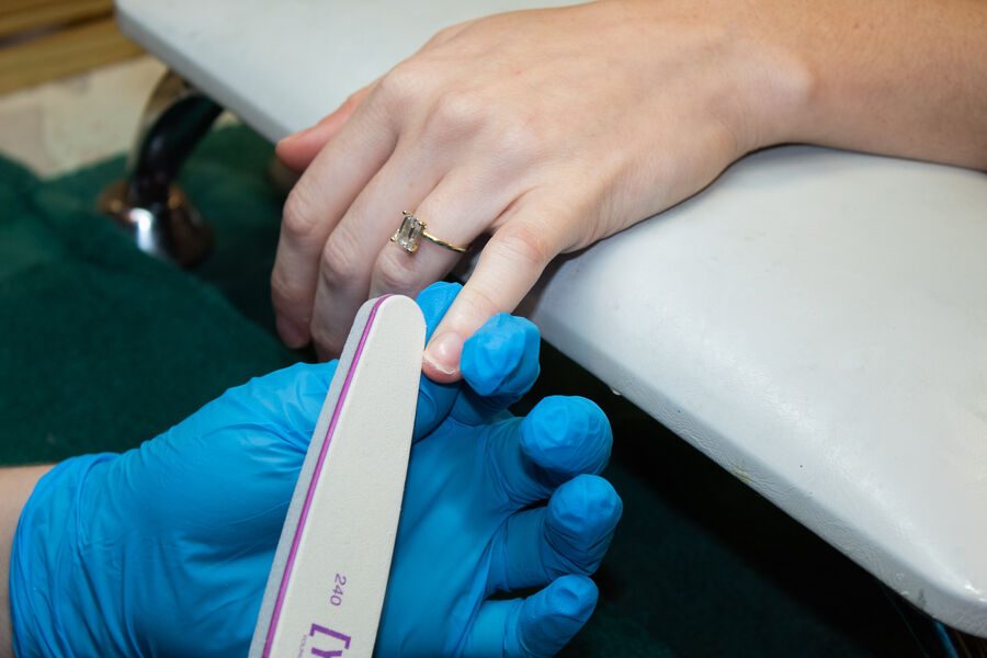 Imperial Traditional Manicure